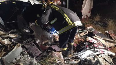 مصرع وإصابة 4 أشخاص في تصادم بالبحيرة