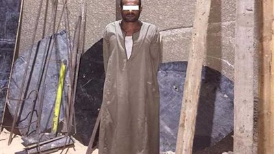 ضبط فلاح سرق موقع كوبري ديروط