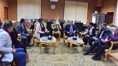 تعاون دوائي بين جامعتي بني سويف وجرونينجن الهولندية