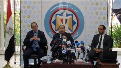 وزير المالية: استحداث شرائح جديدة للدخول المرتفعة في النظام الضريبي الجديد