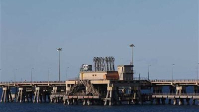 شرق ليبيا... إغلاق الموانئ النفطية بسبب سوء الأحوال الجوية