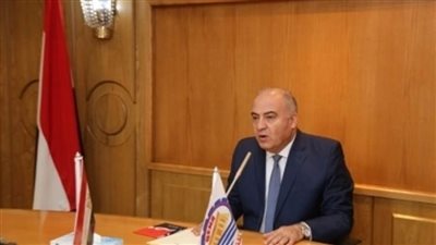 محافظ قنا يبحث تفعيل دور المجلس المحلي لحماية المستهلك