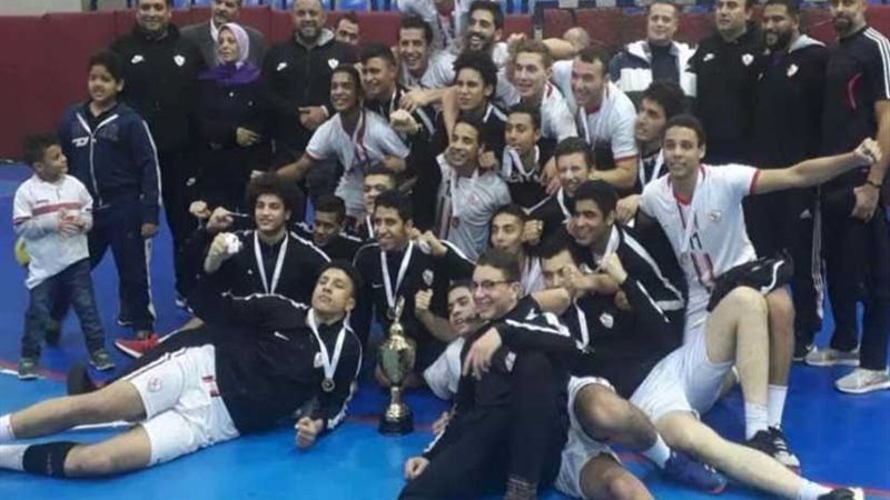 يد الزمالك بطلًا