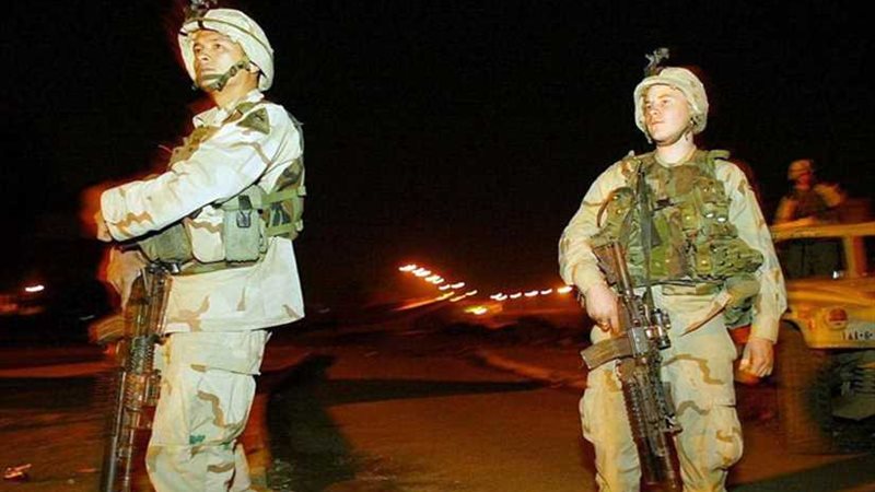 هجوم صاروخي قرب قاعدتين