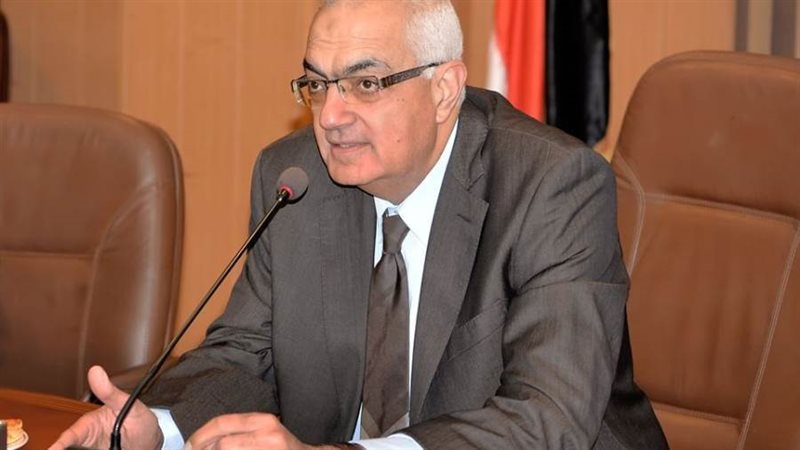 الدكتور أشرف عبد