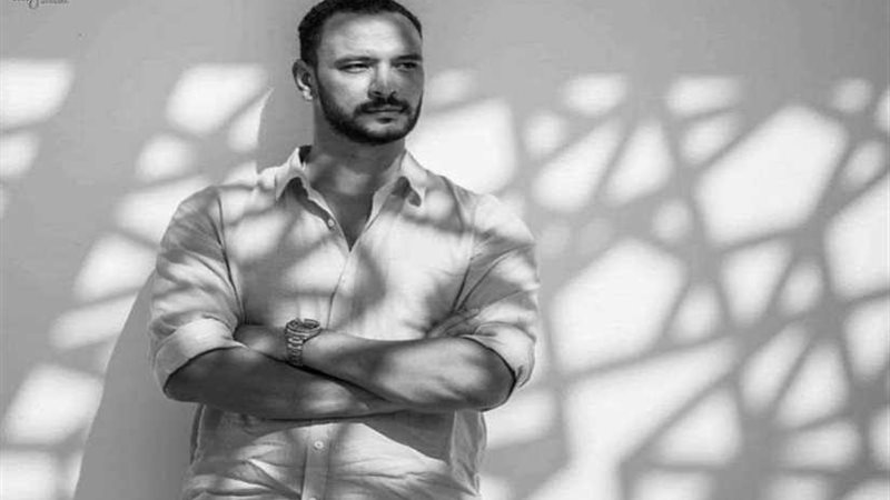 أحمد خالد صالح: سيف