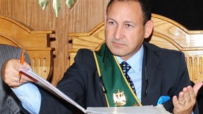 خفاجي: سوء استخدام وسائل التواصل وبث الشائعات دمر دولا وأسقطها في دائرة الفوضى