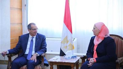 القباج وطلعت يبحثان سبل التعاون لميكنة خدمات التضامن