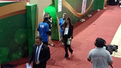 فريق طبي من 