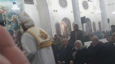 قيادات الإسماعيلية في قداس 