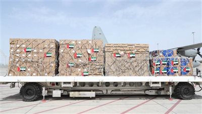 الإمارات ترسل إمدادات طبية وإغاثية إلى إيران لمواجهة كورونا