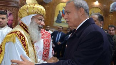 محافظ القليوبية يشهد قداس عيد الميلاد المجيد بكنيسة السيدة العذراء (صور)