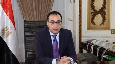رئيس الوزراء: الحكومة تضع ملف الاستثمار على أجندة اهتماماتها