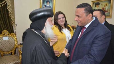 محافظ الدقهلية مهنئًا الأقباط بعيد الميلاد: مصر وشعبها في حفظ الله