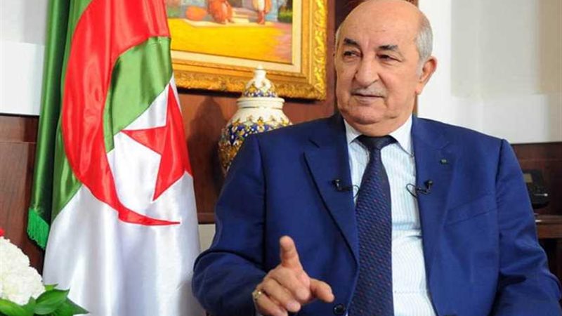 الرئيس الجزائري يحذر