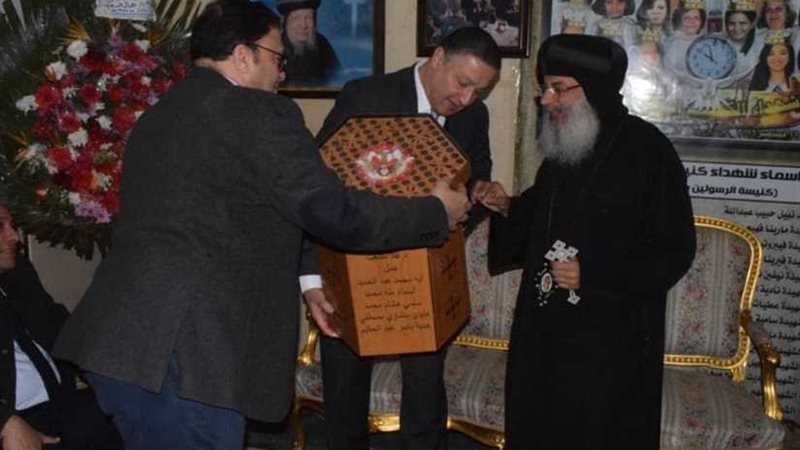 رئيس جامعة بنها يهنئ