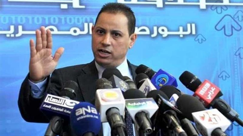 تعرف على السيرة الذاتية