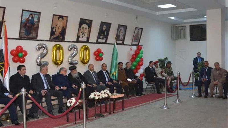 محافظ المنيا يقدم