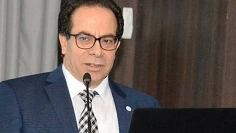 مستشار بـ السياحة