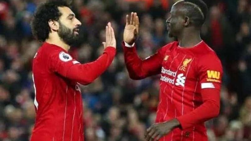 هل يقف ماني وحيدًا