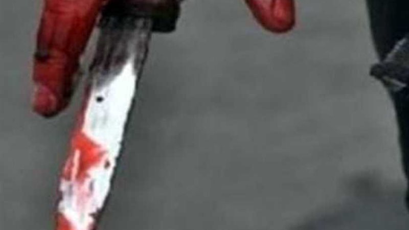 سائق يمزق جسد تباع