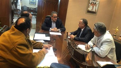 العنانى: الافتتاحات الجديدة ستتم فى مواعيدها 