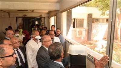رئيس جامعة أسيوط يخصص غرف عزل بالمستشفى الجامعي