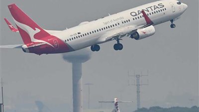 شركات طيران دولية تعلق رحلاتها فوق الأجواء الإيرانية والعراقية