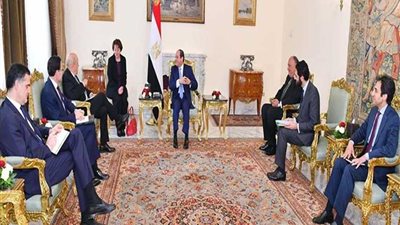 مصر وفرنسا تتفقان على تضافر الجهود المشتركة سعياً لتسوية الأوضاع في ليبيا