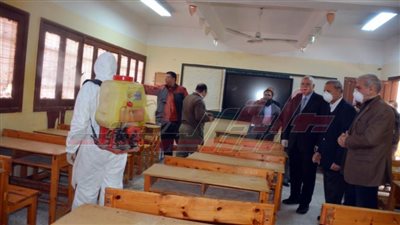 محافظ القليوبية يشهد حملات تطهير المدارس ومديريات الخدمات
