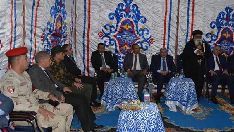 محافظ المنيا يقدم