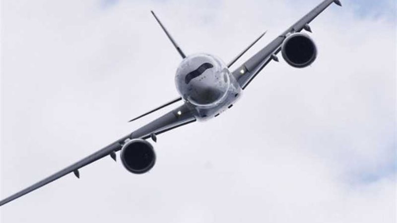 طائرة خاصة تقل عائلة