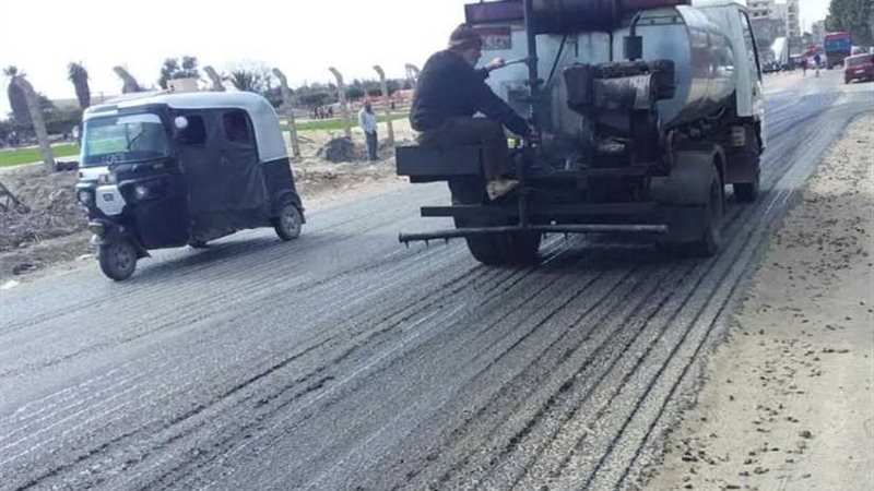 بدء رصف طريقي جسر