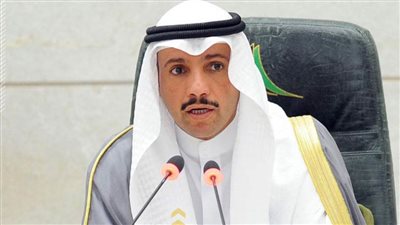 الغانم: مجلس الوزراء سيبحث غدا حظر التجول في الكويت