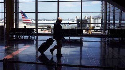 الولايات المتحدة تعلق منح التأشيرات