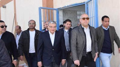 وزير الإسكان: تنفيذ 6 مشروعات لمياه الشرب بالمنيا