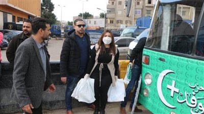 حملة إغاثة الوفد تصل إمبابة للتوعية خطر من كورونا