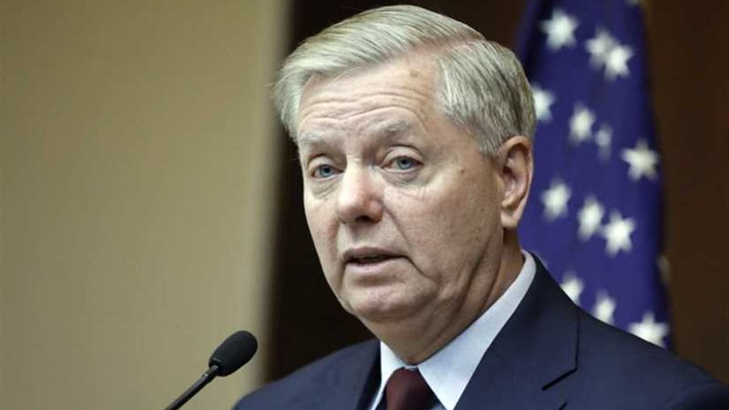 سيناتور أمريكي يتوقع