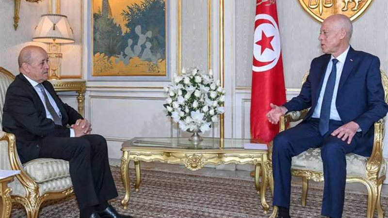 لودريان عقب لقاء