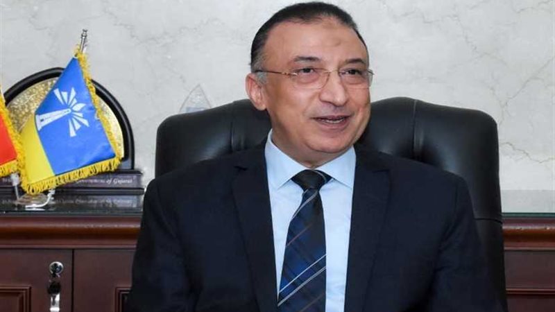 الشريف يتابع أعمال