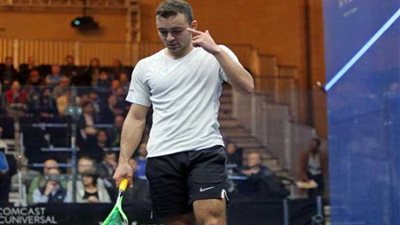 3 مصريين يتأهلون لدور الـ32 ببطولة 