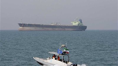 موسكو تنفي مزاعم واشنطن باقتراب مركب روسي من 