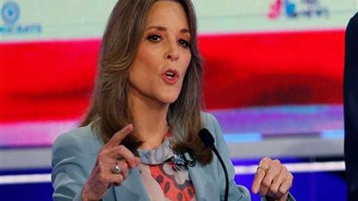 مرشحة للرئاسة الأمريكية تعلق رسمياً حملتها الانتخابية