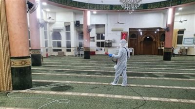 اليوم.. حملات لتطهير وتعقيم المساجد والكنائس بالجيزة 