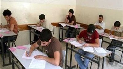 انطلاق امتحانات النقل بمدارس البحيرة