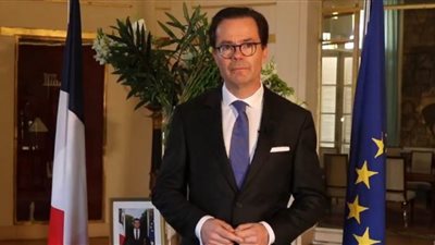 فرنسا تنفي هجوم سفيرها في القاهرة على مصر