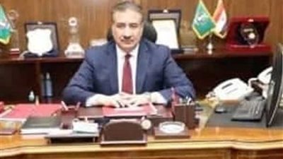 خلال لقائه اليومي.. محافظ المنوفية يفحص شكاوى المواطنين