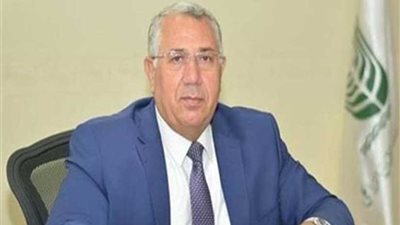 وزير الزراعة: الرئيس السيسي وجه بضرورة دعم الفلاح