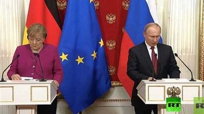 بوتين : روسيا وألمانيا تدعوان إلى مواصلة الالتزام بالاتفاق النووي الإيراني