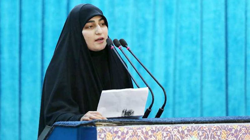 حاملة السلاح.. ابنة